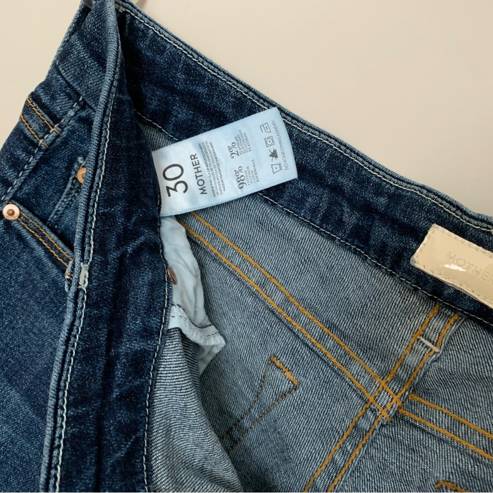 MOTHER Looker Jeans Size 30 in Flowers From The Storm